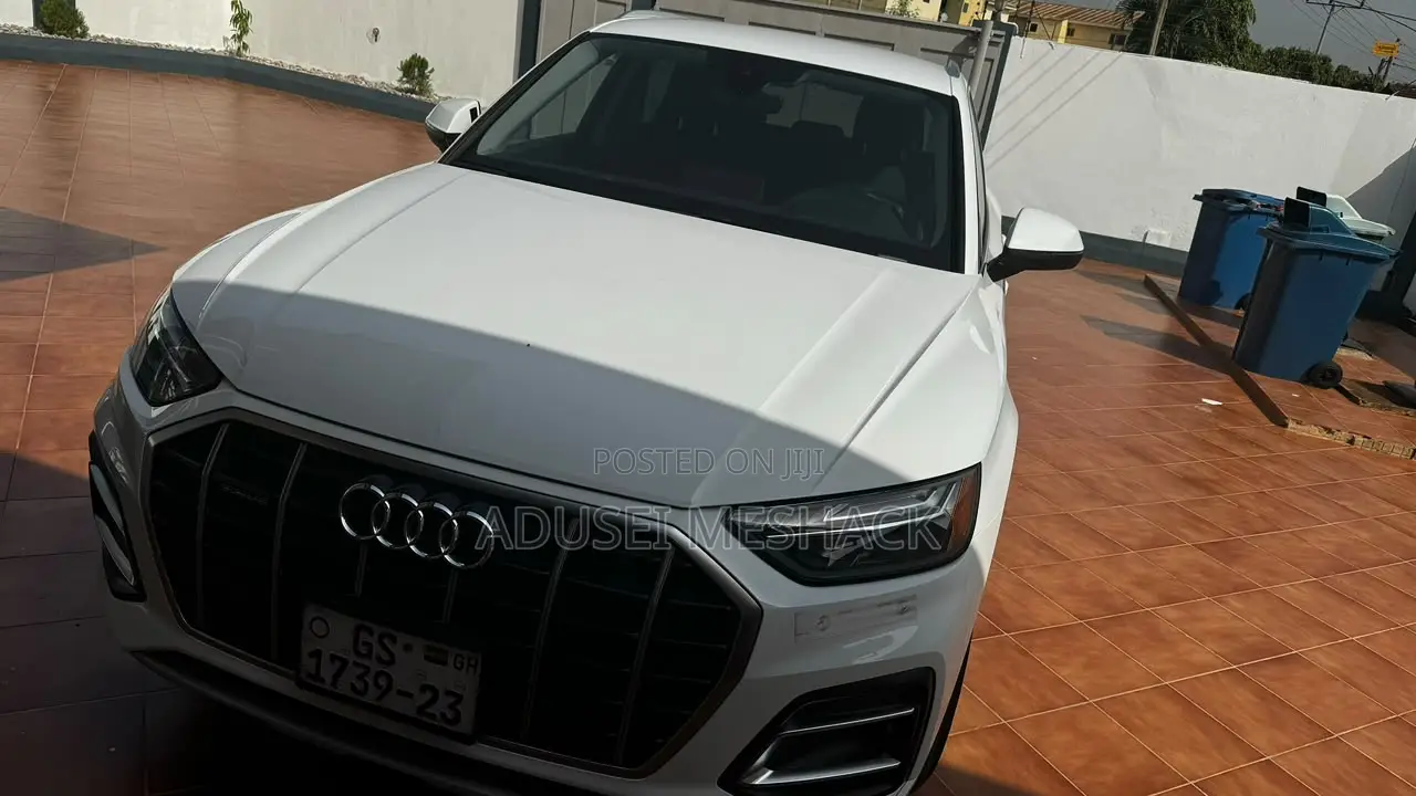 Audi Q5 Premium 2021 White