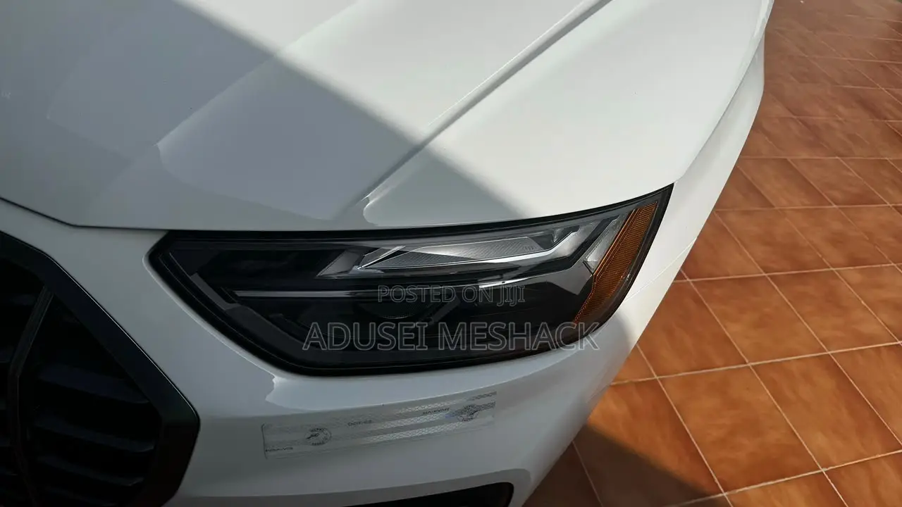 Audi Q5 Premium 2021 White