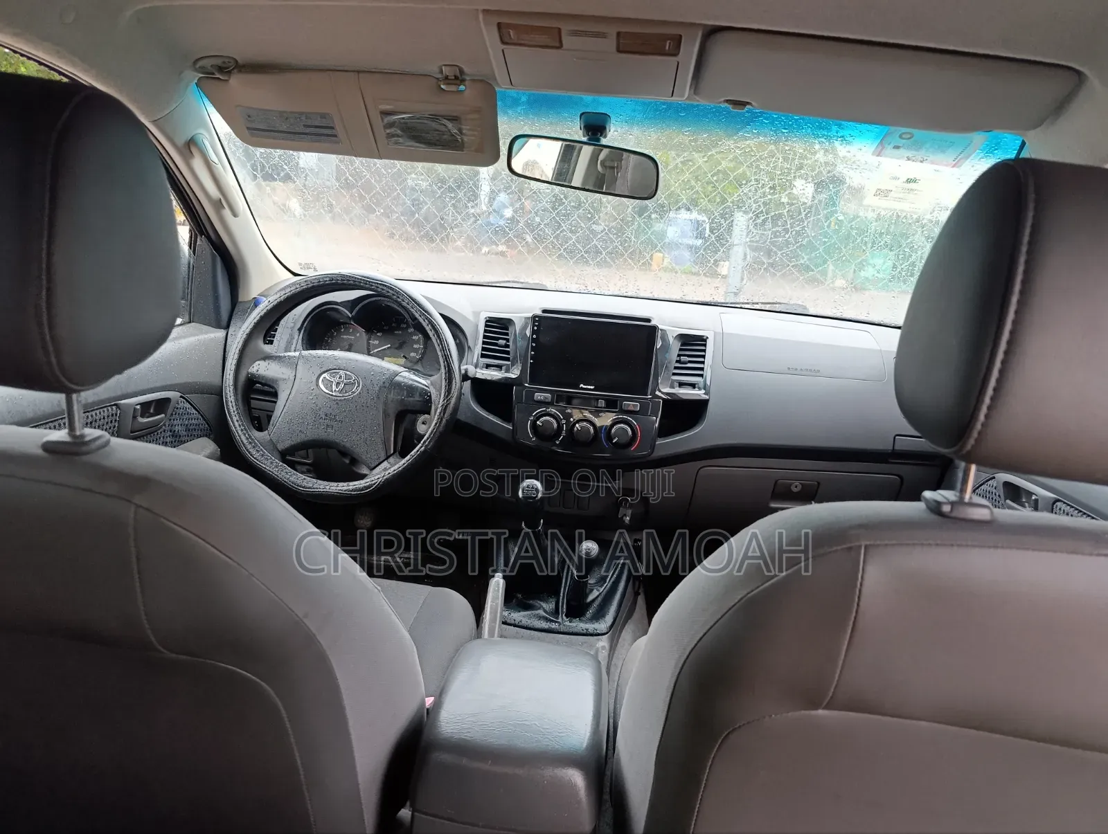 Toyota Hilux 2015 Blue