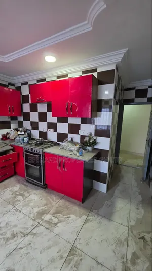5bdrm House in Ebenard Properties, Baatsona Total for rent