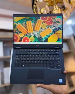 Laptop Dell Latitude 7390 16GB Intel Core i7 SSD 256GB