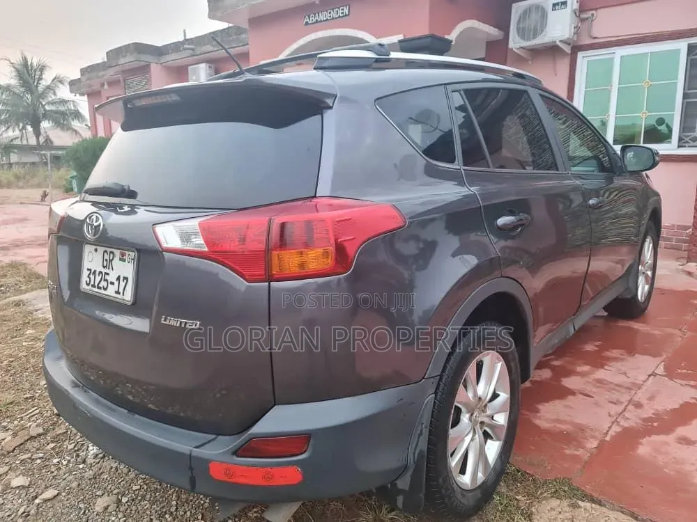 Toyota RAV4 2016 Gray