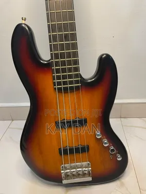 Squier Fender Jazz Bass
