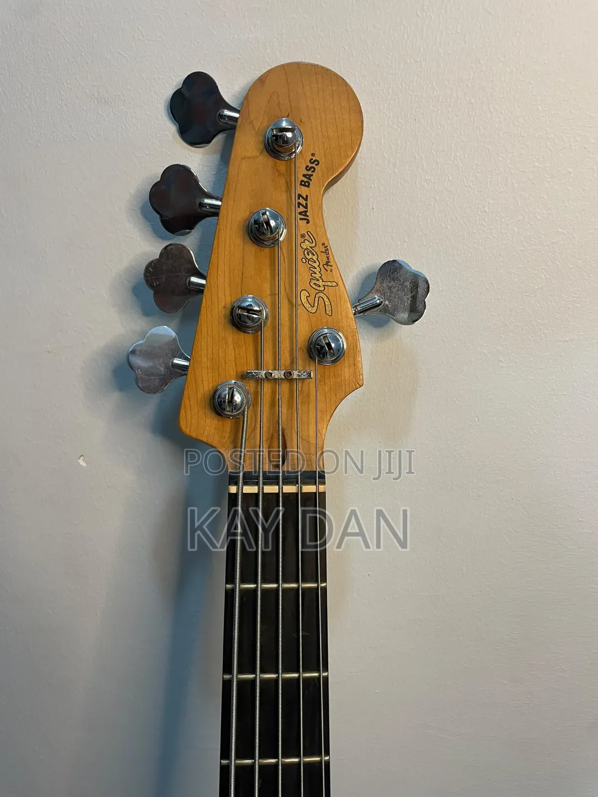 Squier Fender Jazz Bass