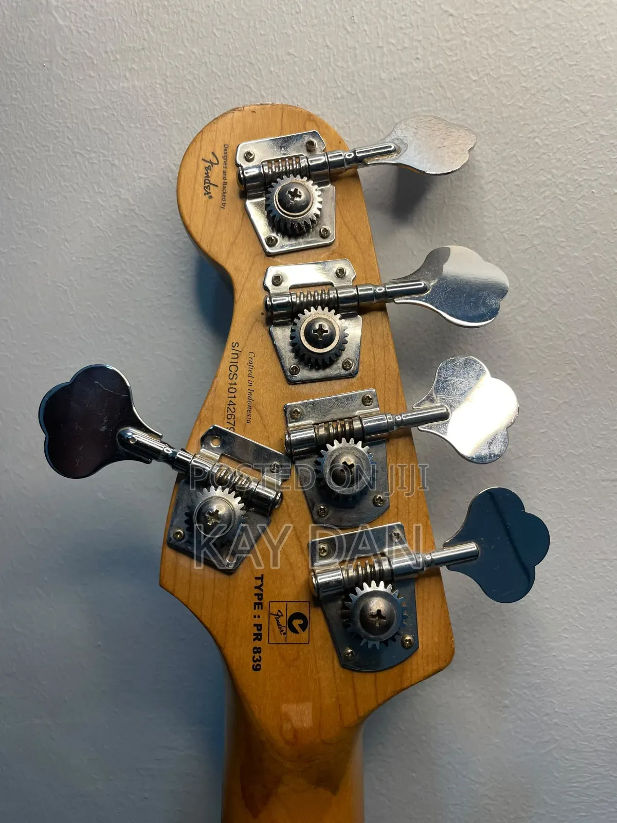 Squier Fender Jazz Bass