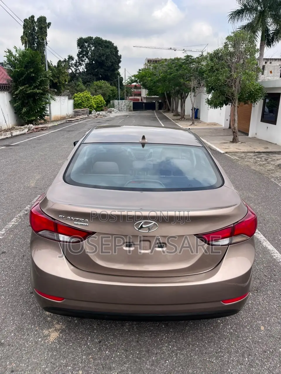 Hyundai Elantra Sport Sedan FWD (2.0L 4cyl 6A) 2016