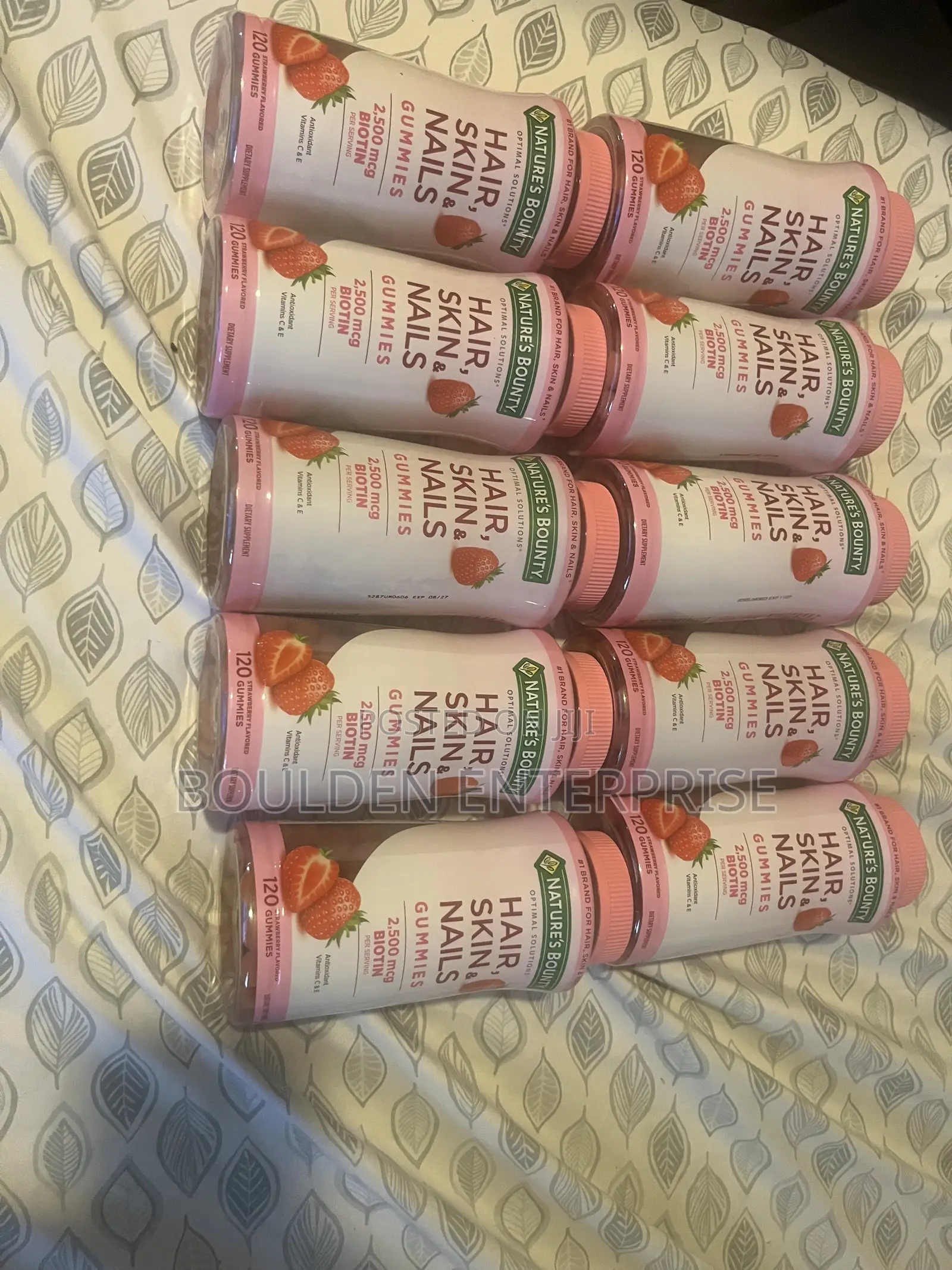 Gummies, Vitamins and Supplements