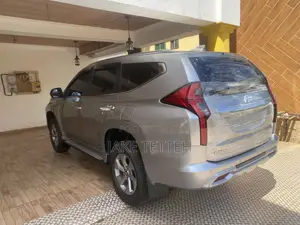 New Mitsubishi Montero Sport 2025 Silver