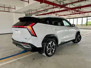 Geely Boyue 2024 White