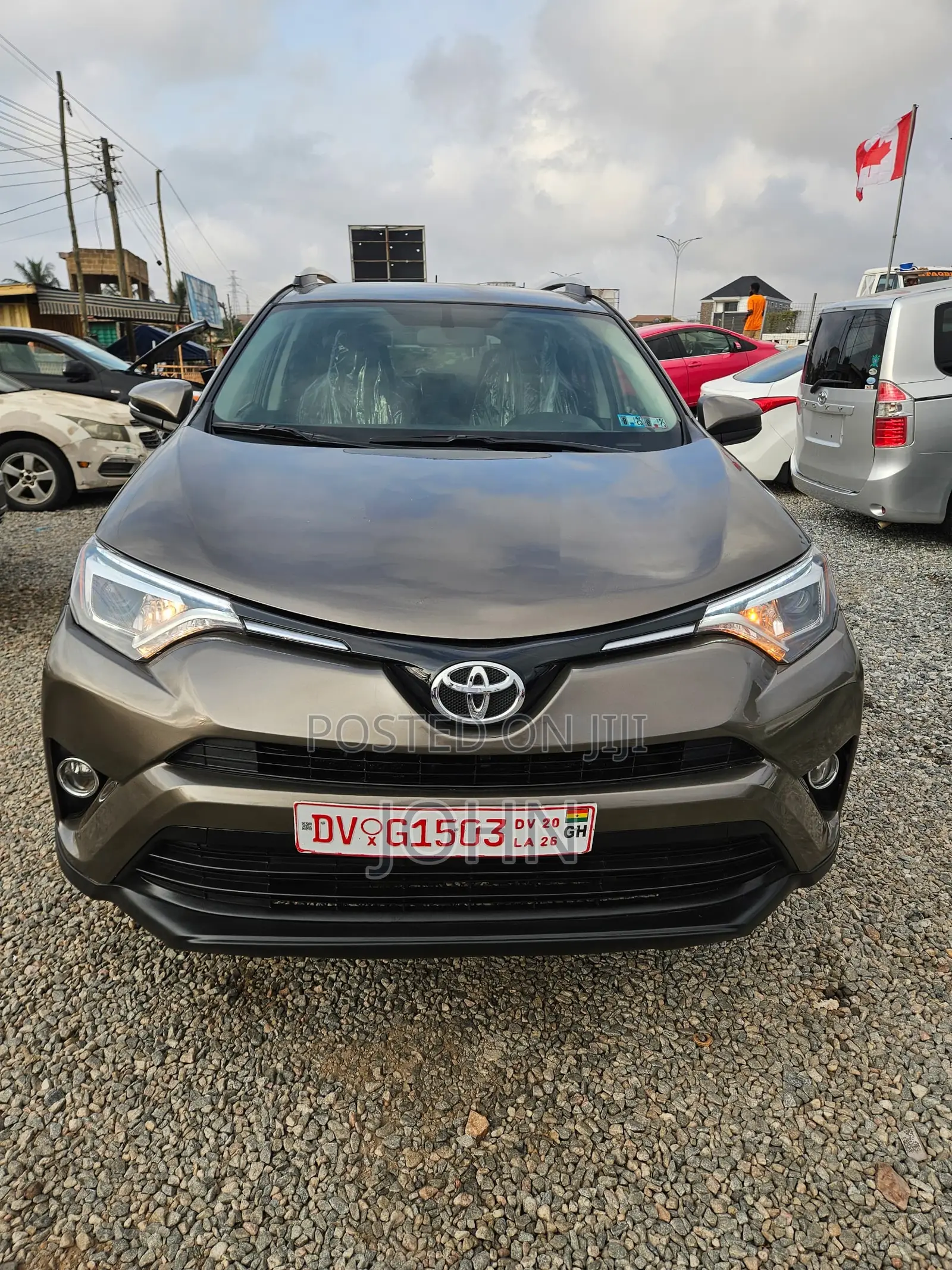 Toyota RAV4 LE AWD (2.5L 4cyl 6A) 2016 Gray