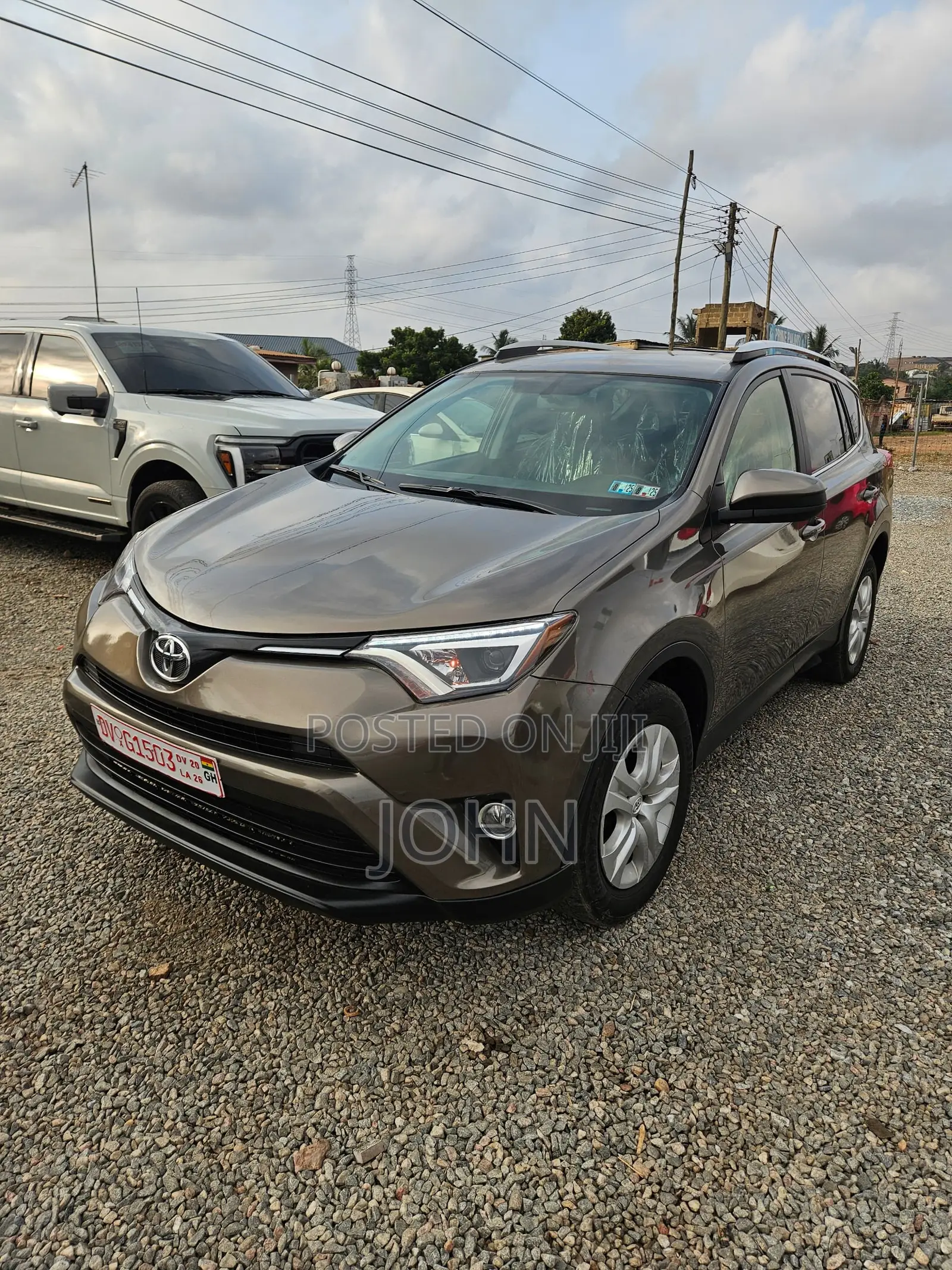 Toyota RAV4 LE AWD (2.5L 4cyl 6A) 2016 Gray