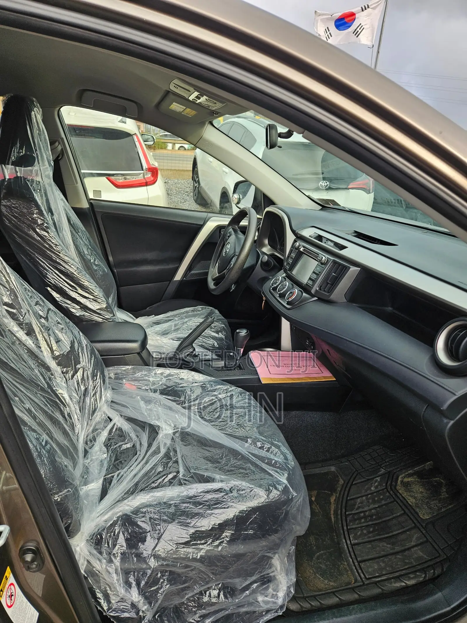 Toyota RAV4 LE AWD (2.5L 4cyl 6A) 2016 Gray