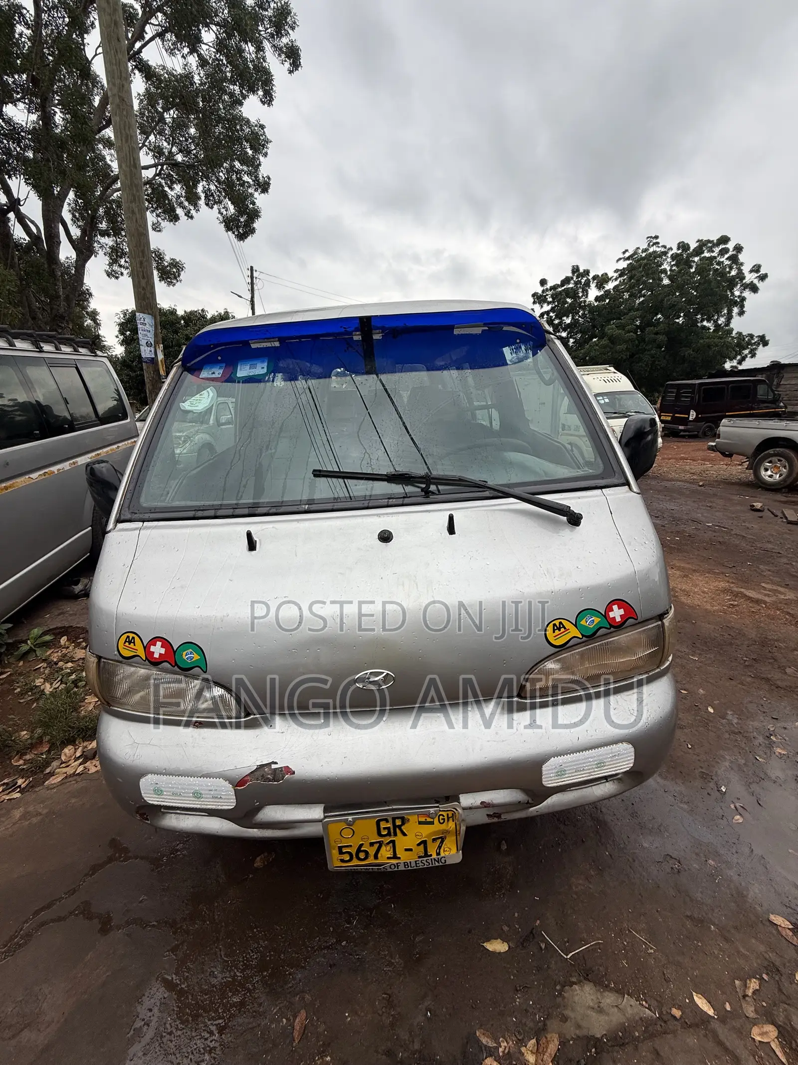 Hyundai H1 2002 Silver