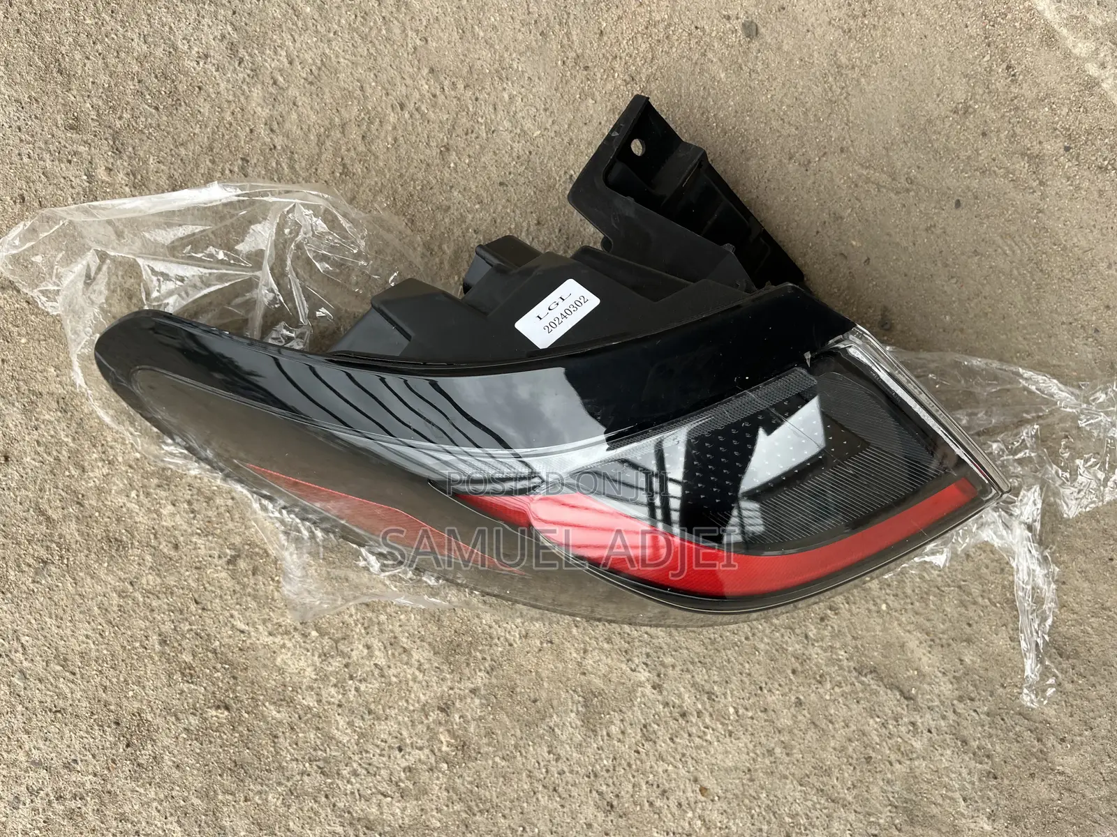 Honda HRV-23 to 25 Tail Light Led