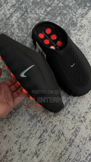 Nike Mind Slides