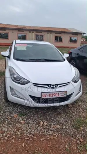 Hyundai Elantra SE 4dr Sedan (1.8L 4cyl 6A) 2015 White
