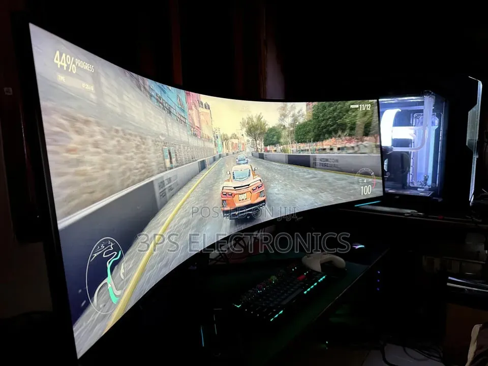 Samsung Odyssey Neo G7 57 Inch