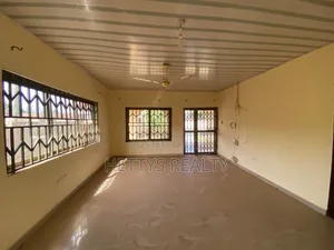 3bdrm Apartment in North Legon for rent