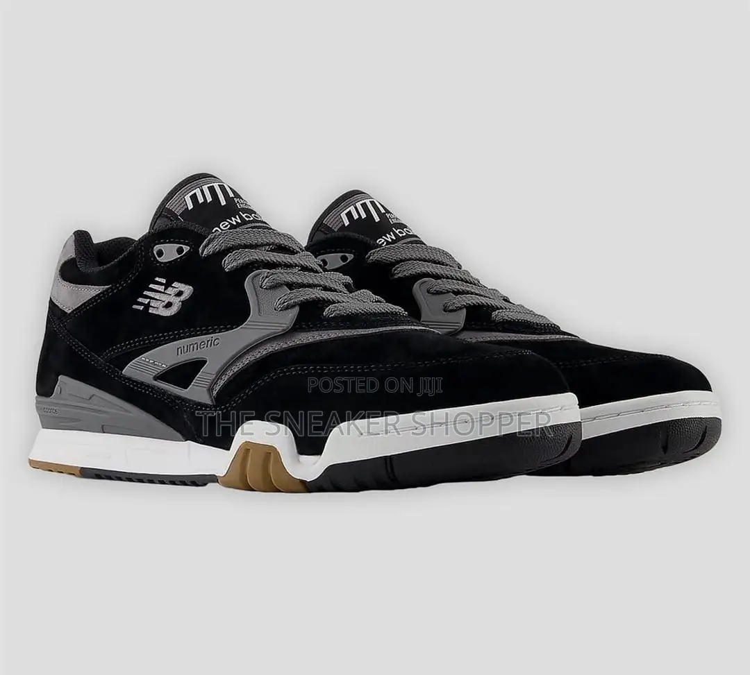 Newbalance Numeric 700 All Black