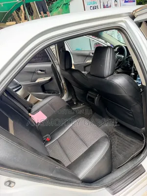 Toyota Camry 2014 Silver
