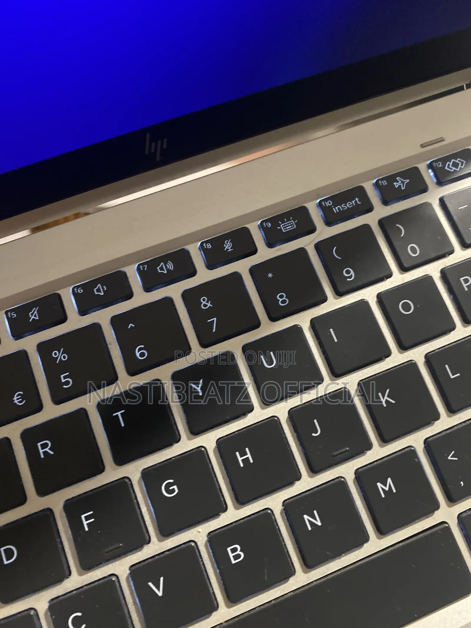 Laptop HP EliteBook 1040 G8 16GB Intel Core i7 eMMC 512GB