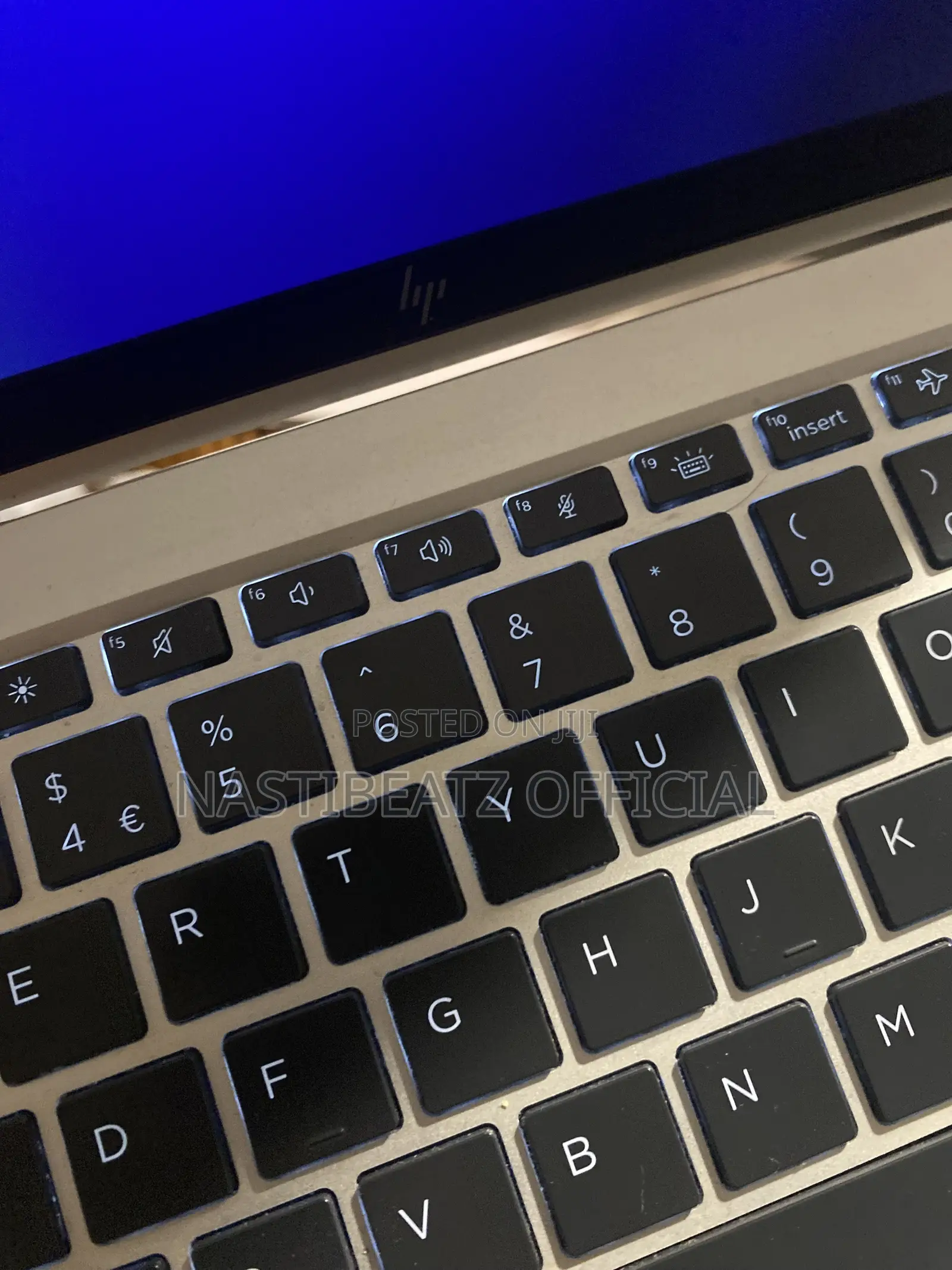 Laptop HP EliteBook 1040 G8 16GB Intel Core i7 eMMC 512GB