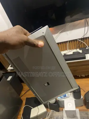 Laptop HP EliteBook 1040 G8 16GB Intel Core i7 eMMC 512GB