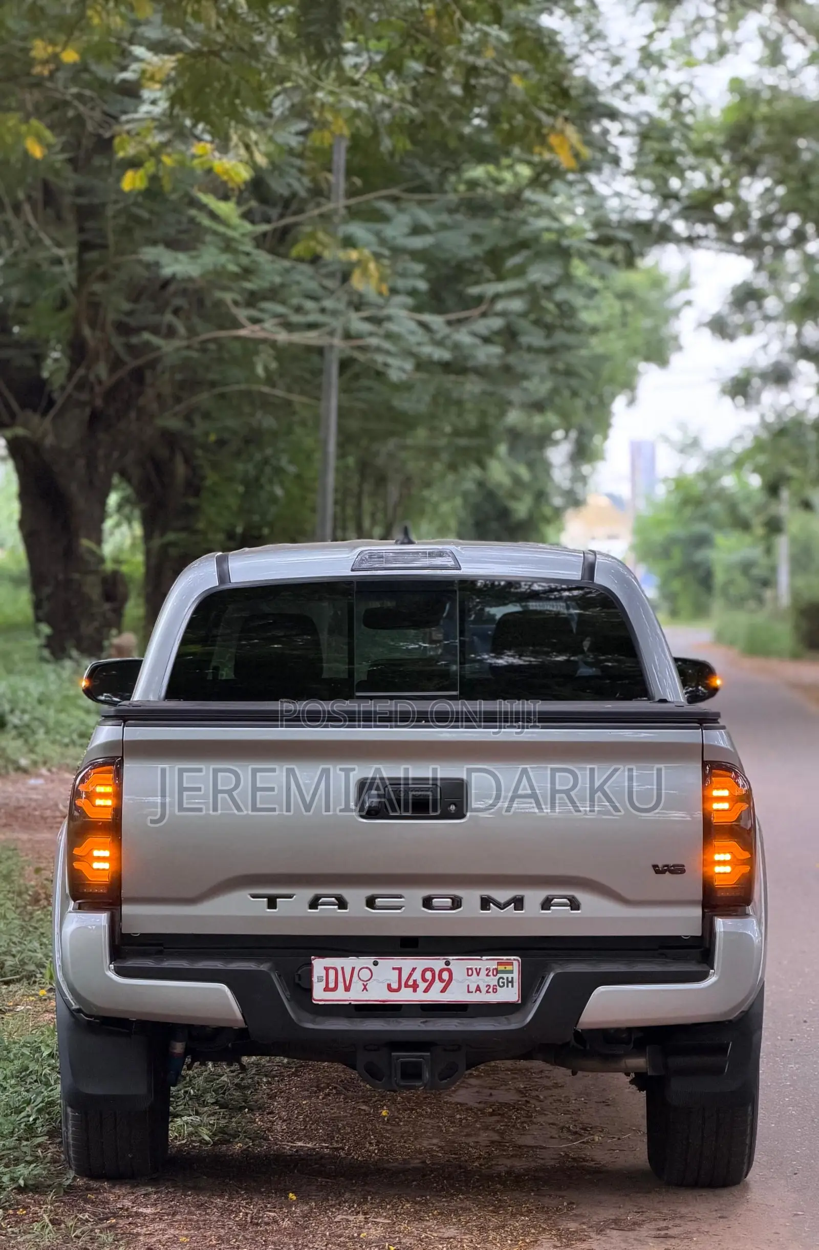 Toyota Tacoma TRD Sport Double Cab 5' Bed V6 AT 2023 Gray