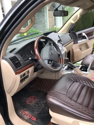 Toyota Land Cruiser 2016 Black