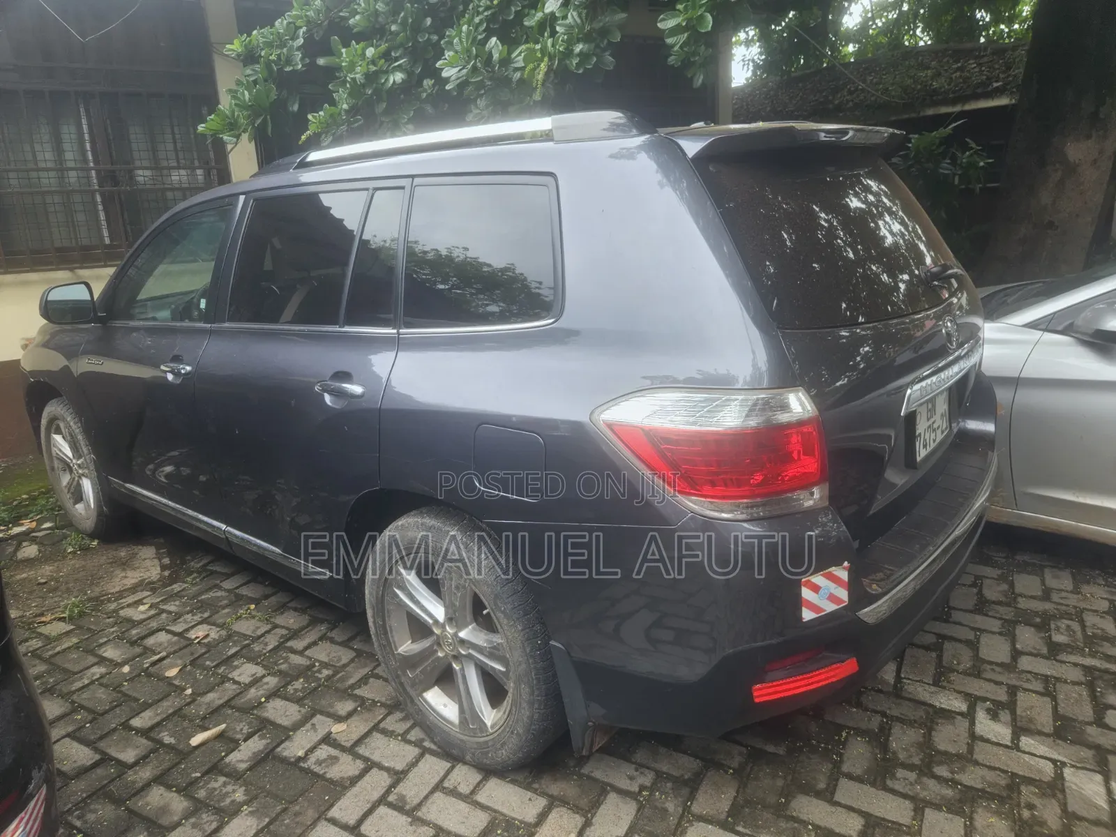 Toyota Highlander Limited 2012 Gray