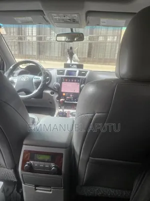 Toyota Highlander Limited 2012 Gray