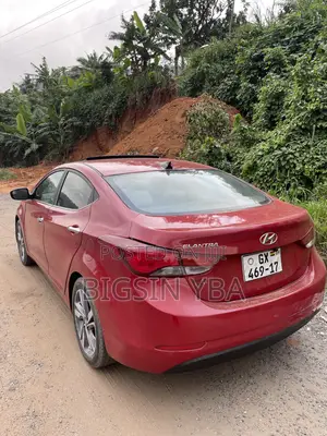 Hyundai Elantra Limited 4dr Sedan (1.8L 4cyl 6A) 2015 Red
