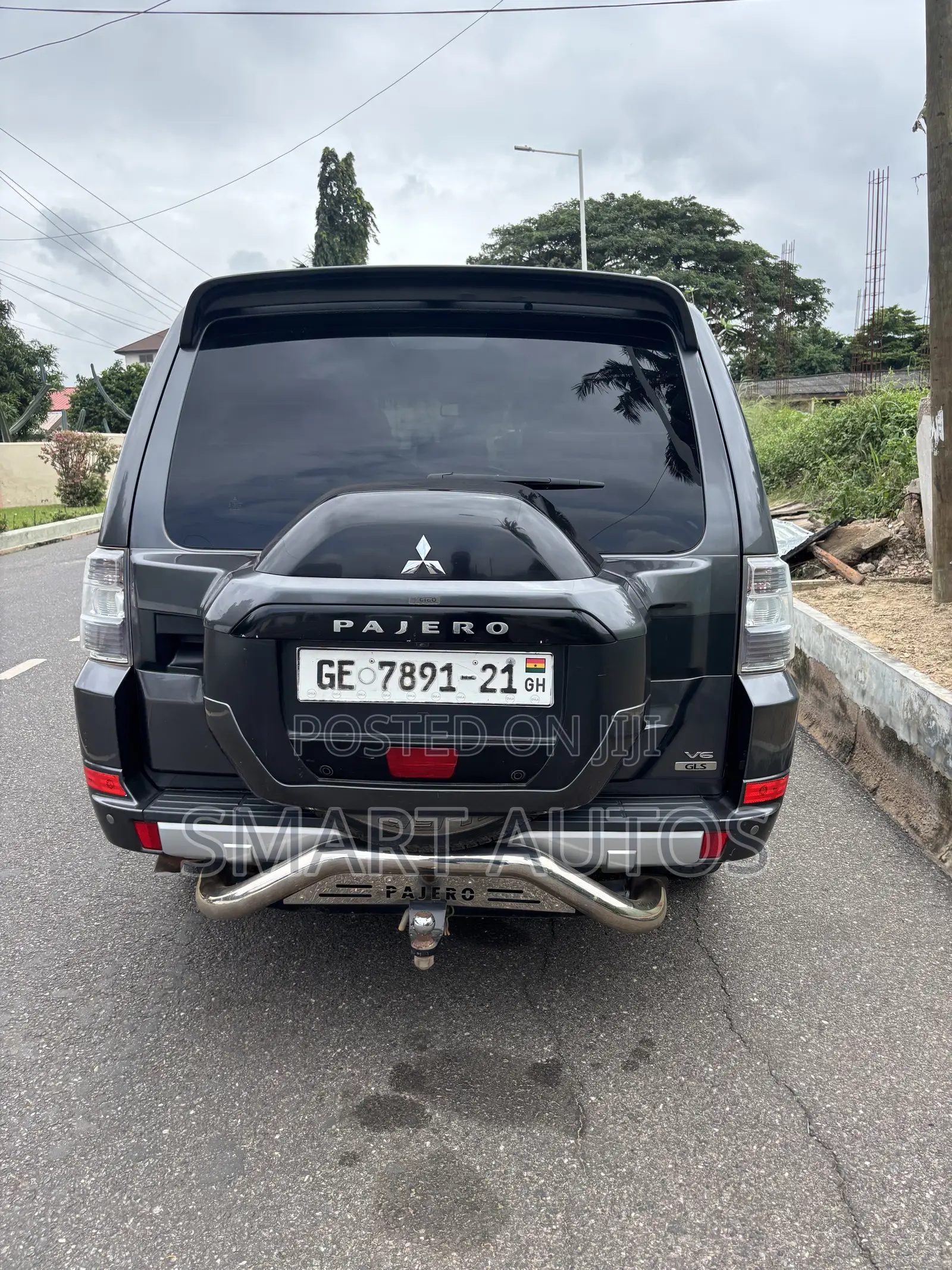 Mitsubishi Pajero V80 3.5 V6 GL/GLS 2021 Silver