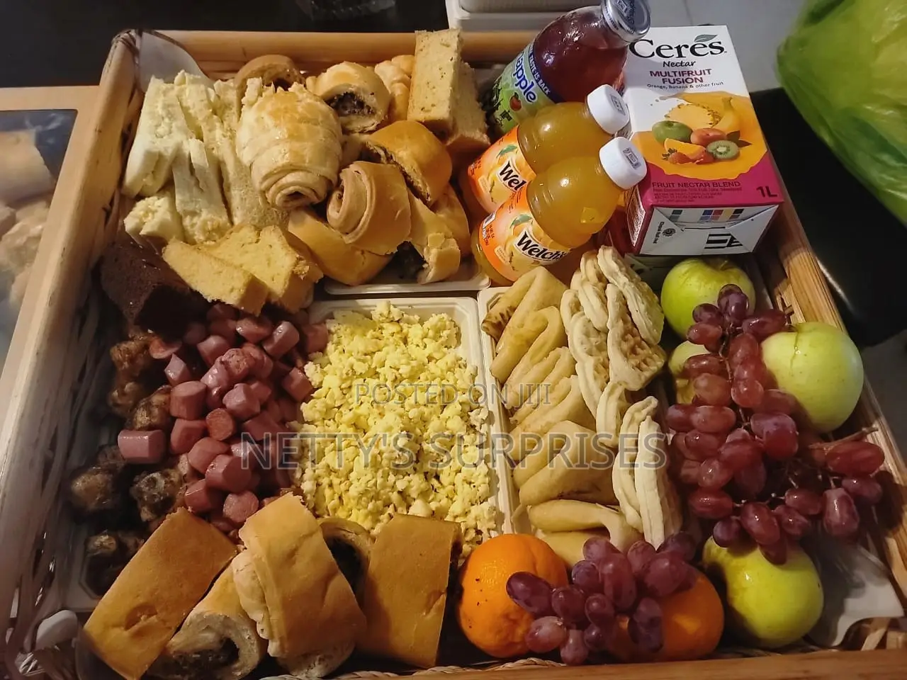 Food Baskets/ Breakfast Baskets/ Lunch Packs