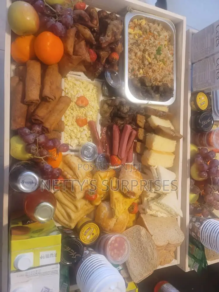 Food Baskets/ Breakfast Baskets/ Lunch Packs