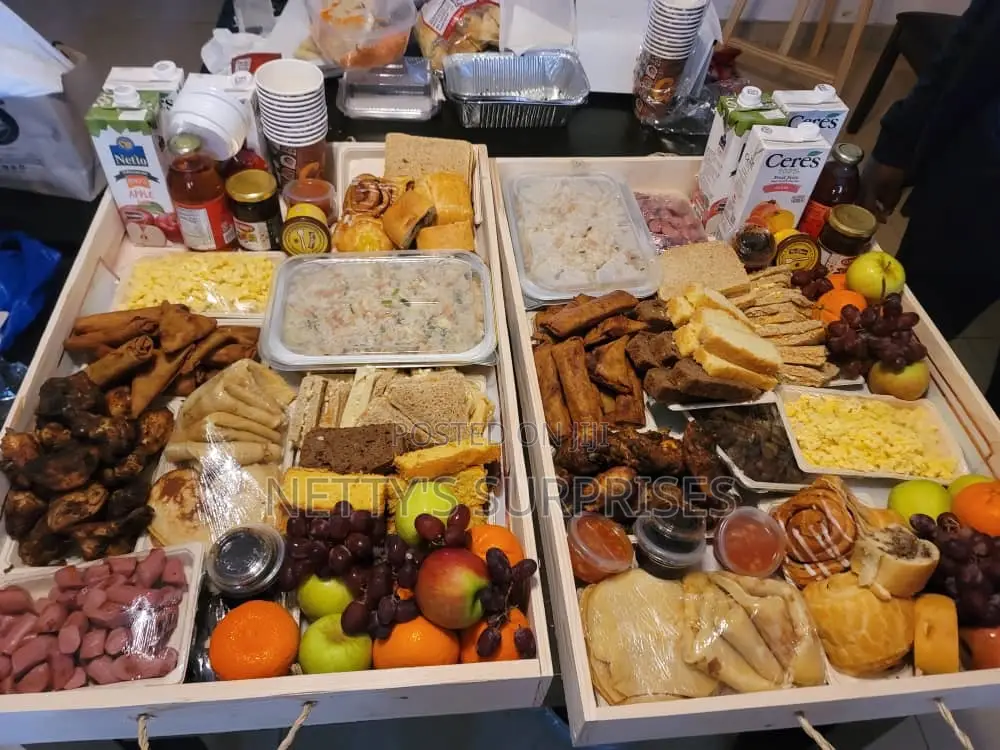 Food Baskets/ Breakfast Baskets/ Lunch Packs