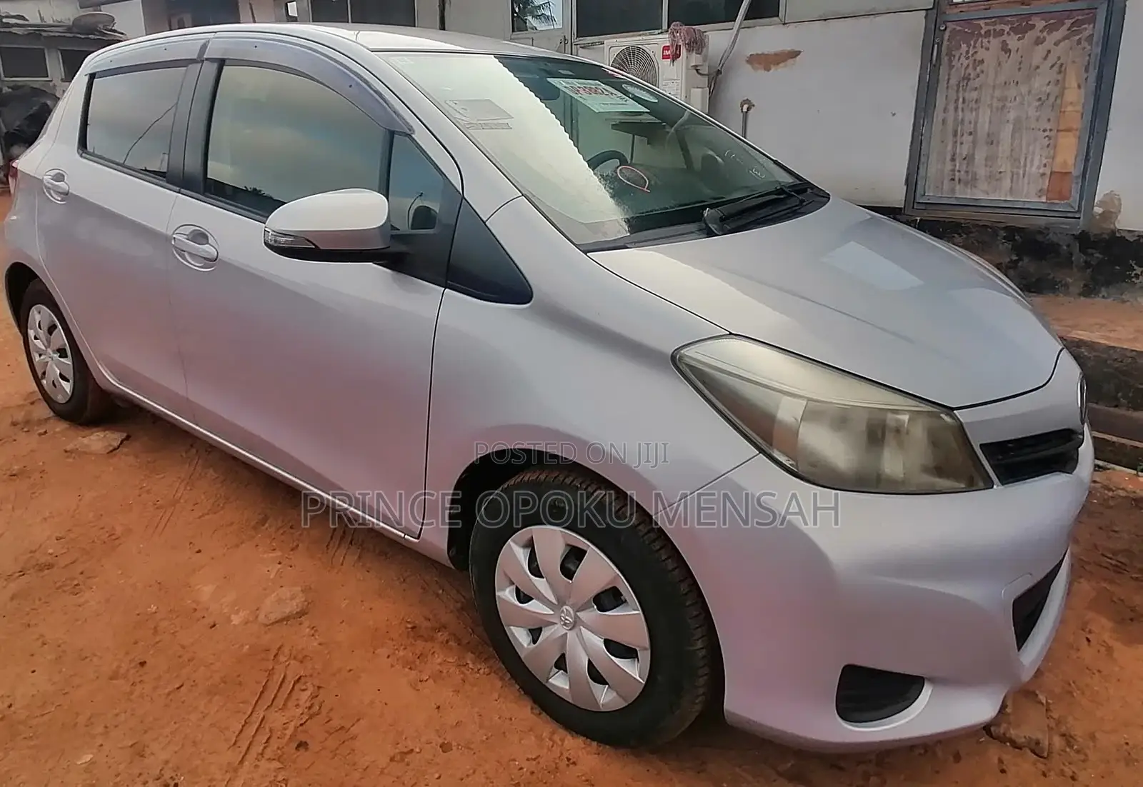 Toyota Vitz 2013 Gray