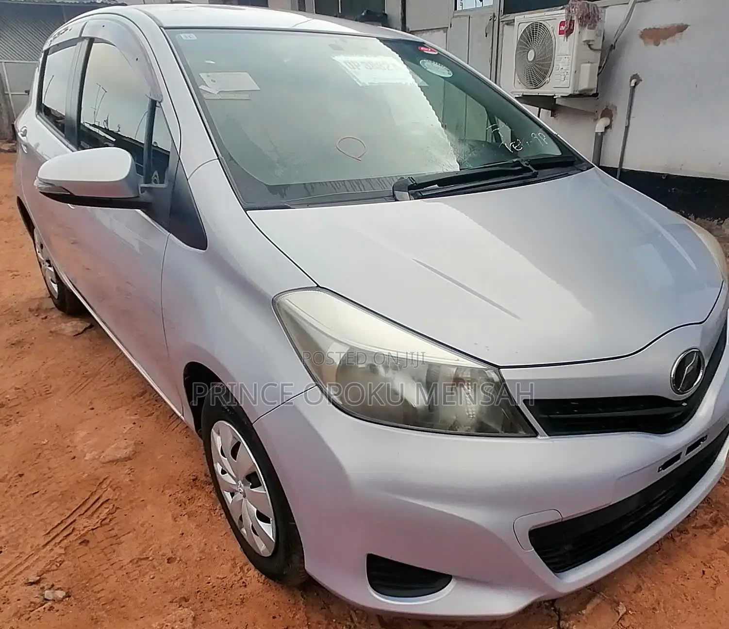 Toyota Vitz 2013 Gray