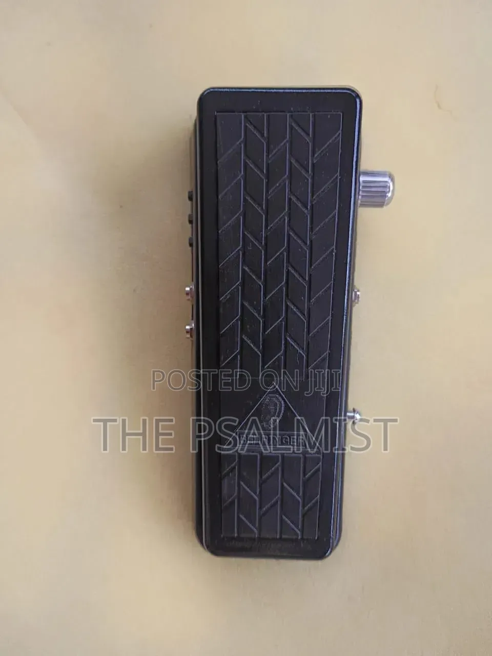 Behringer HB01 Wah Hellbabe Wah Pedal