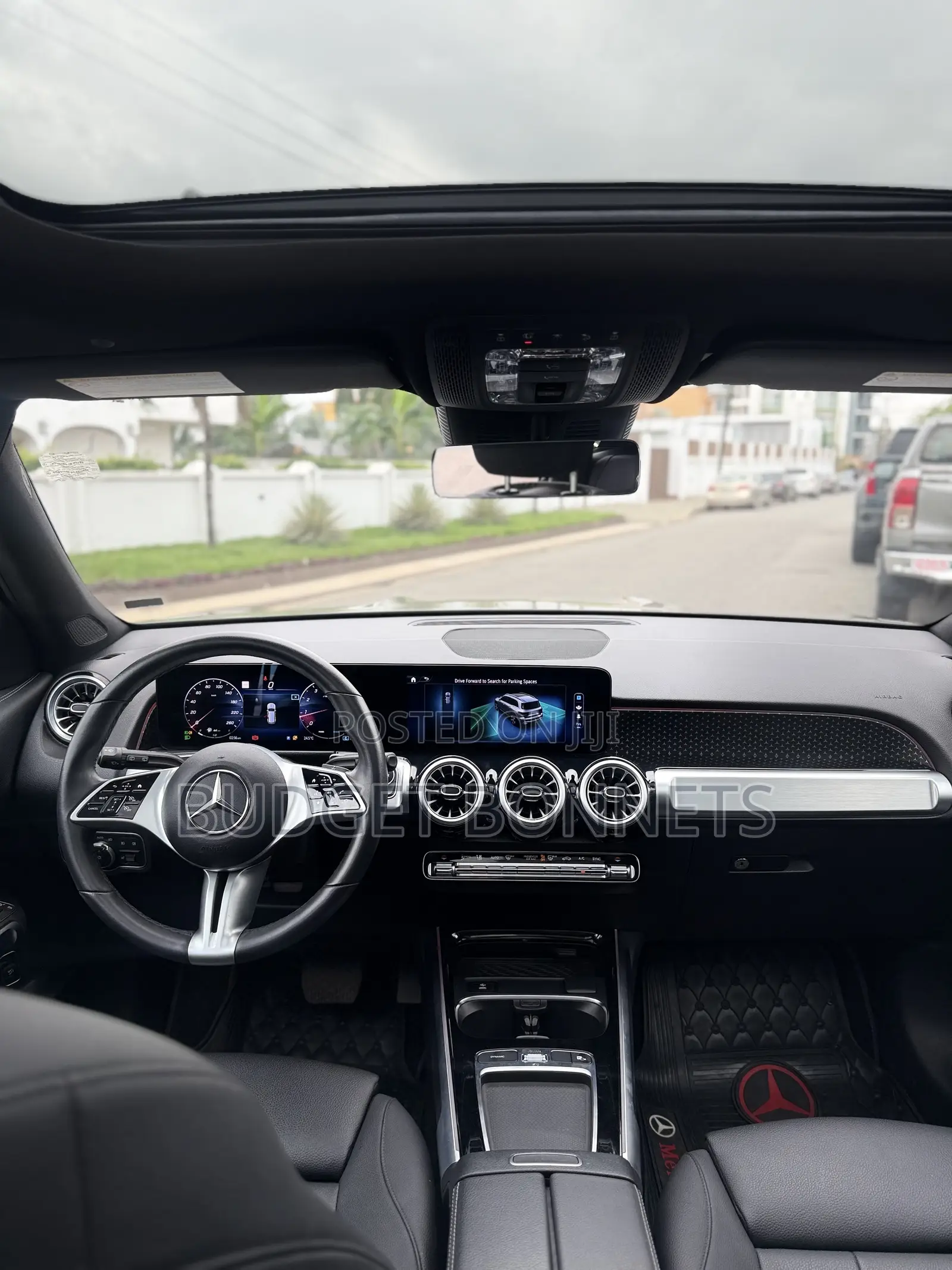 Mercedes-Benz GLB-Class GLB 250 2024 Black