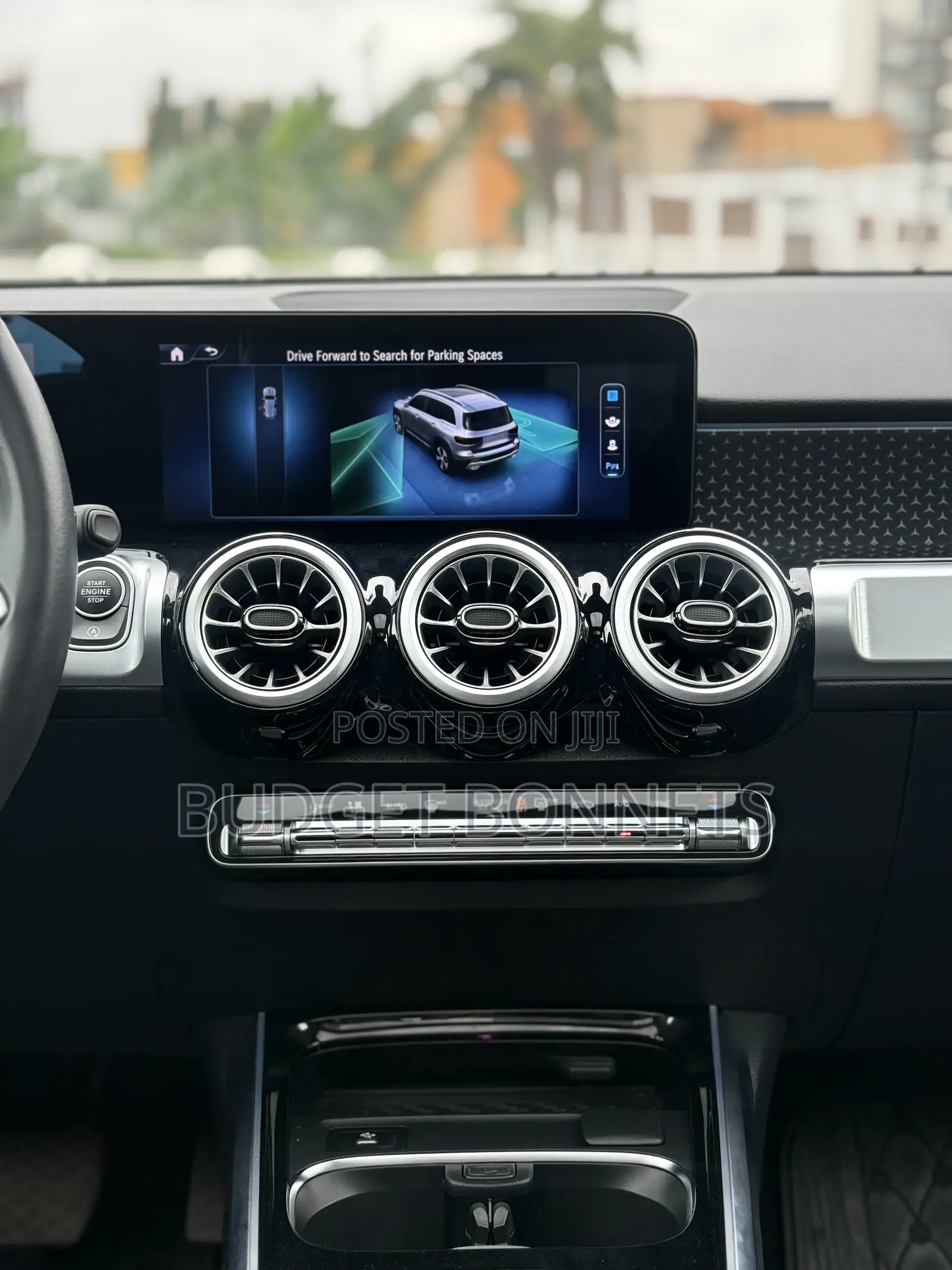 Mercedes-Benz GLB-Class GLB 250 2024 Black
