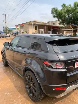 Land Rover Range Rover Evoque Pure AWD 5-Door 2013 Black