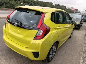 Honda Fit 2015 Yellow
