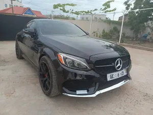Mercedes-Benz C300 2018 Black