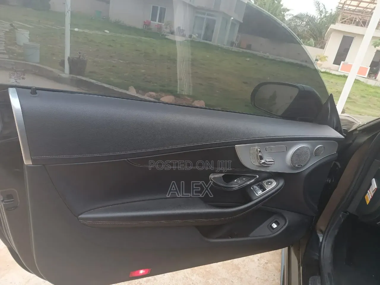 Mercedes-Benz C300 2018 Black
