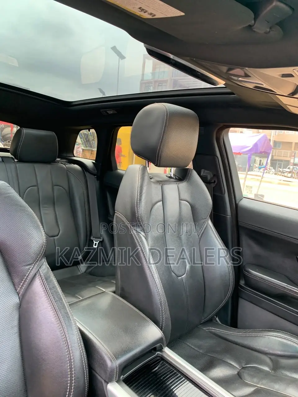Land Rover Range Rover Evoque Pure AWD 5-Door 2013 Black