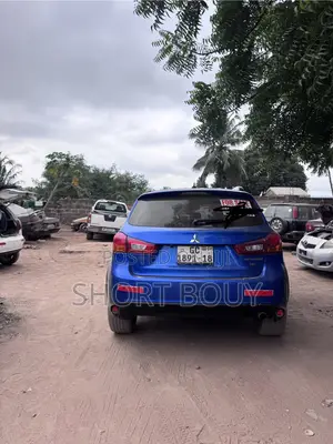 Mitsubishi Outlander 2.0 PHEV AWD 2016 Blue