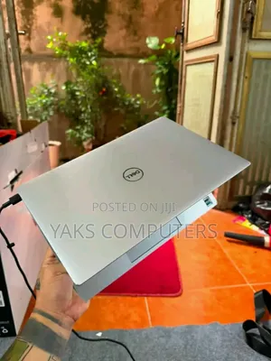 New Laptop Dell XPS 13 32GB Intel Core i7 SSD 512GB