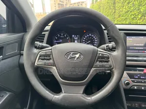 Hyundai Elantra 2017 Black