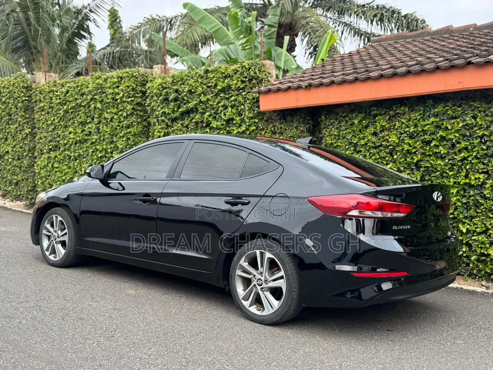 Hyundai Elantra 2017 Black